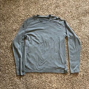 Lululemon metal vent tech long sleeve